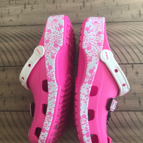 Crocs Barbie Classic Clog Women Size 9 Electric Pink - Picture 4 of 8